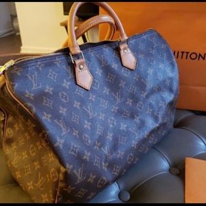 Louis Vuitton Speedy 40